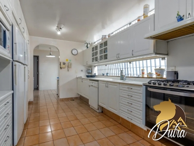 Padrão Cidade Jardim 690m² 04 Dormitórios 04 Suítes 4 Vagas