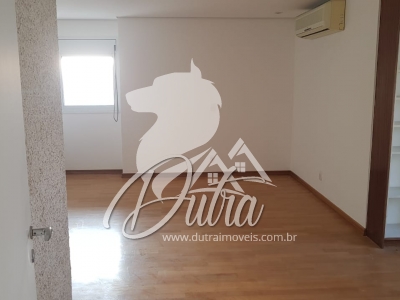 Novitá Moema 340m² Cobertura Duplex 3 Suítes 5 Vagas Depósito