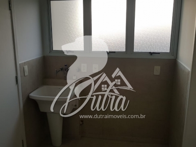 Novitá Moema 340m² Cobertura Duplex 3 Suítes 5 Vagas Depósito