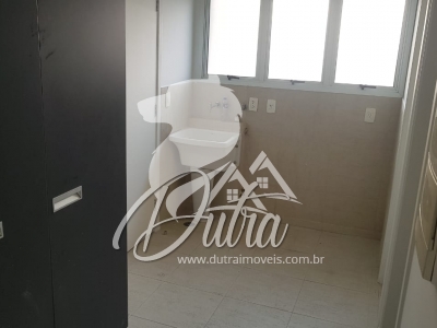 Novitá Moema 340m² Cobertura Duplex 3 Suítes 5 Vagas Depósito