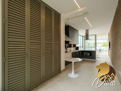 Cond. I.180 Ibirapuera Vila Mariana 520m² 04 Dormitórios 04 Suítes 5 Vagas