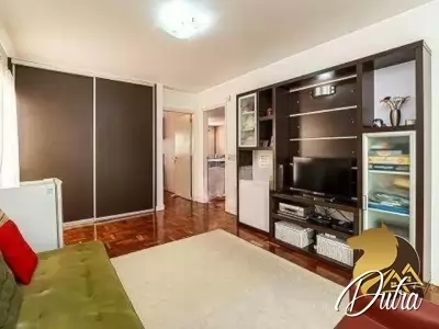 Padrão Chácara Monte Alegre 355m² 04 Dormitórios 02 Suítes 4 Vagas