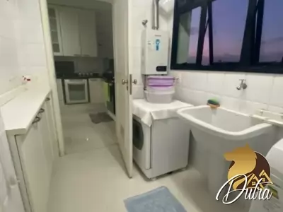 Edifício Monte Carlo Jardim Vila Mariana 214m² 03 Dormitórios 02 Suítes 4 Vagas