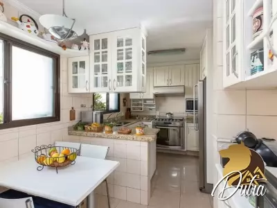 Cobertura Brooklin Paulista 297m² 03 Dormitórios 02 Suítes 4 Vagas