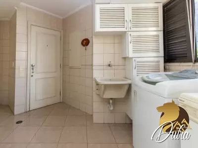 Cobertura Brooklin Paulista 297m² 03 Dormitórios 02 Suítes 4 Vagas