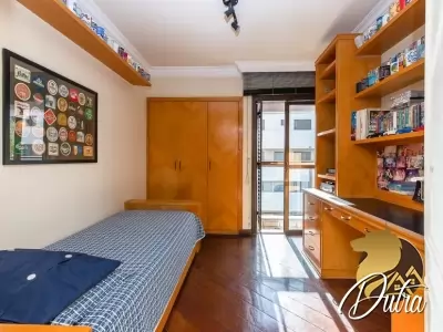 Cobertura Brooklin Paulista 297m² 03 Dormitórios 02 Suítes 4 Vagas