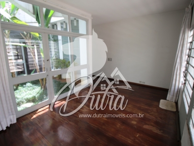 Casa Jardim Paulista 330m² 3 Dormitórios 1 Suíte 4 Vagas