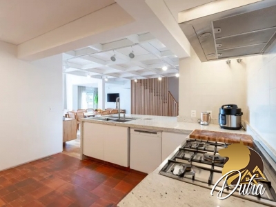 Florida Penthouses Cidade Monções 228m² 03 Dormitórios 03 Suítes 4 Vagas