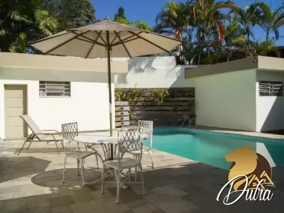 Padrão Alto de Pinheiros 377m² 04 Dormitórios 02 Suítes 4 Vagas