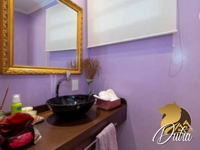 Nicole Pinheiros 155m² 03 Dormitórios 01 Suítes 2 Vagas