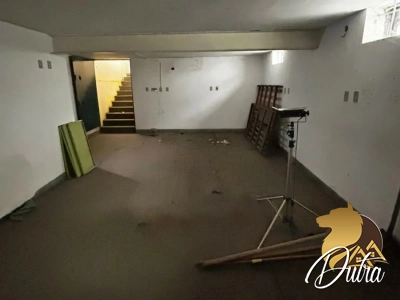 Casa Comercial Indianópolis 300m² 03 Dormitórios 6 Vagas