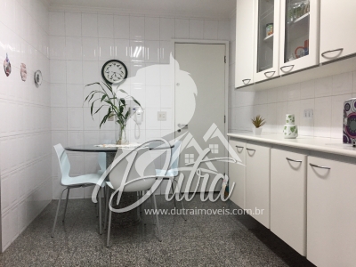 Lucia Vila Nova Conceição 202m² 04 Dormitórios 01 Suítes 2 Vagas