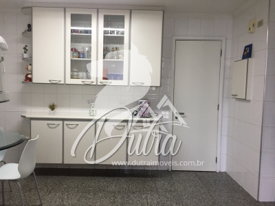 Lucia Vila Nova Conceição 202m² 04 Dormitórios 01 Suítes 2 Vagas