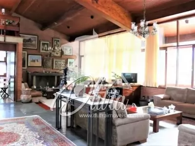 Padrão Brooklin 907m² 04 Dormitórios 04 Suítes 8 Vagas