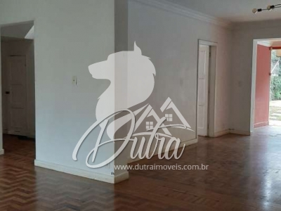 Casa jardim Europa 340m² 3 Suítes 4 Vagas