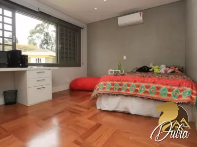 Residencial Real Ville Chácara Monte Alegre 653m² 04 Dormitórios 04 Suítes 4 Vagas