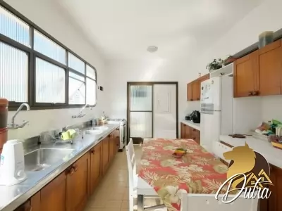 Morada de Santana Jardim Paulista 290m² 04 Dormitórios 02 Suítes 4 Vagas