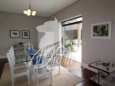 Casa Jardim Guedala 650m² 4 Suítes 4 Vagas