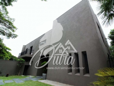 Casa Jardim Guedala 650m² 4 Suítes 4 Vagas