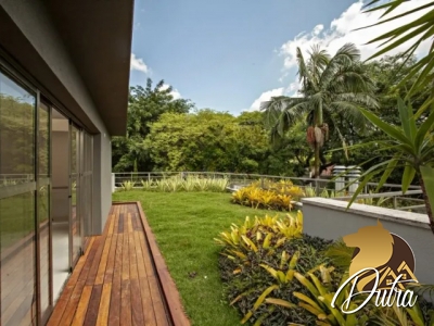 Padrão Jardim Europa 685m² 04 Dormitórios 04 Suítes 4 Vagas