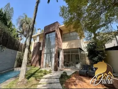 Padrão Jardim Europa 679m² 04 Dormitórios 04 Suítes 4 Vagas