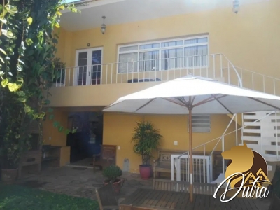 Padrão Jardim Paulista 390m² 04 Dormitórios 01 Suítes 6 Vagas