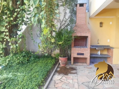 Padrão Jardim Paulista 390m² 04 Dormitórios 01 Suítes 6 Vagas