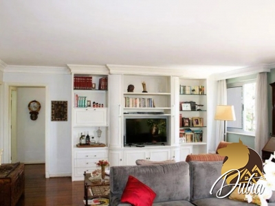 Padrão Jardim Paulista 390m² 04 Dormitórios 01 Suítes 6 Vagas