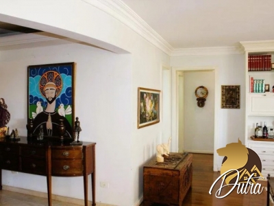 Padrão Jardim Paulista 390m² 04 Dormitórios 01 Suítes 6 Vagas