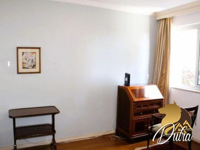 Padrão Jardim Paulista 390m² 04 Dormitórios 01 Suítes 6 Vagas