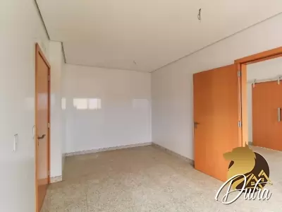 Jardins de Sintra Anália Franco Jardim Anália Franco 335m² 04 Dormitórios 04 Suítes 6 Vagas