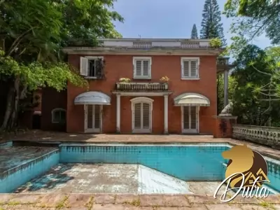 Padrão Cidade Jardim 900m² 04 Dormitórios 04 Suítes 4 Vagas