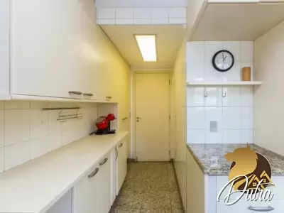 Auguste Rodin Vila Uberabinha 220m² 04 Dormitórios 03 Suítes 4 Vagas