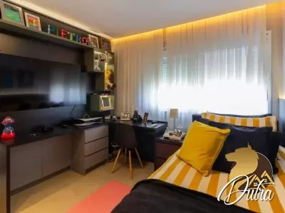 Parque Jardim das Perdizes Água Branca 241m² 04 Dormitórios 03 Suítes 3 Vagas