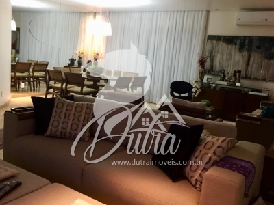 Port de Marseille Jardim Paulista 150m² 3 Suítes 3 Vagas