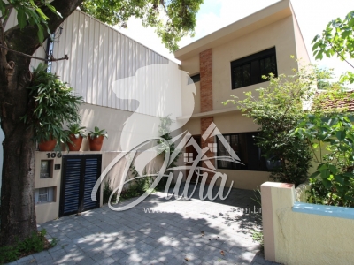 Casa de Vila Itaim bibi Vila Nova Conceição 130m² 02 Dormitórios 02 Suítes 2 Vagas