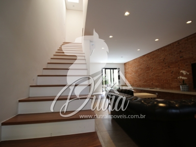 Casa de Vila Itaim bibi Vila Nova Conceição 130m² 02 Dormitórios 02 Suítes 2 Vagas