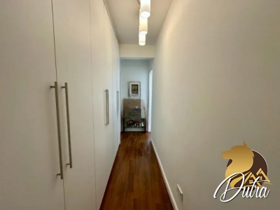 Saint James Special Houses Campo Belo 223m² 04 Dormitórios 04 Suítes 5 Vagas
