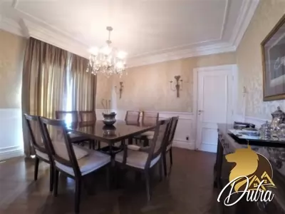 Edifício Saint Etienne Moema 360m² 04 Dormitórios 02 Suítes 6 Vagas