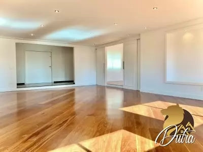 Reserva Casa Grande Santo Amaro 370m² 04 Dormitórios 04 Suítes 5 Vagas