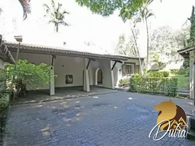 Casa Jardim marajoara Jardim Marajoara 450m² 03 Dormitórios 03 Suítes 6 Vagas