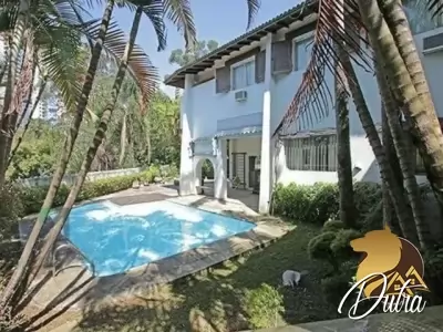 Casa Jardim marajoara Jardim Marajoara 450m² 03 Dormitórios 03 Suítes 6 Vagas