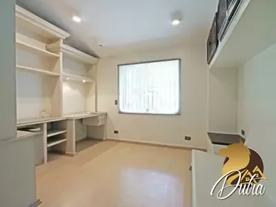 Casa Jardim marajoara Jardim Marajoara 450m² 03 Dormitórios 03 Suítes 6 Vagas