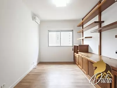 Edifício Golden Park Vila Uberabinha 245m² 03 Dormitórios 03 Suítes 3 Vagas