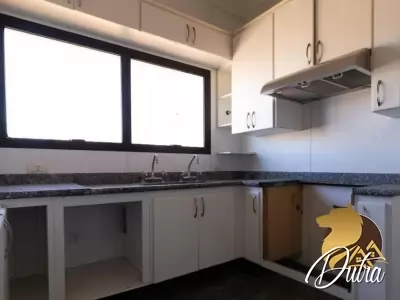 Green Garden Aclimação 320m² 04 Dormitórios 03 Suítes 4 Vagas