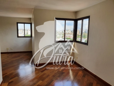 Principado de Mônaco Moema Pássaros 240m² 4 Dormitórios 2 Suítes 4 Vagas