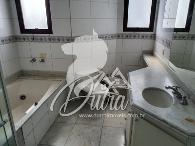 Principado de Mônaco Moema Pássaros 240m² 4 Dormitórios 2 Suítes 4 Vagas