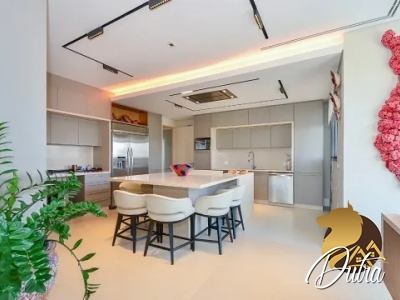 Curitiba 381 Paraíso 332m² 03 Dormitórios 03 Suítes 5 Vagas