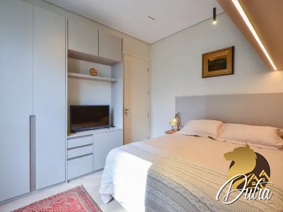 Curitiba 381 Paraíso 332m² 03 Dormitórios 03 Suítes 5 Vagas