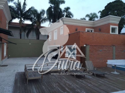 Casa Jardim América 740m² 4 Suítes 6 Vagas